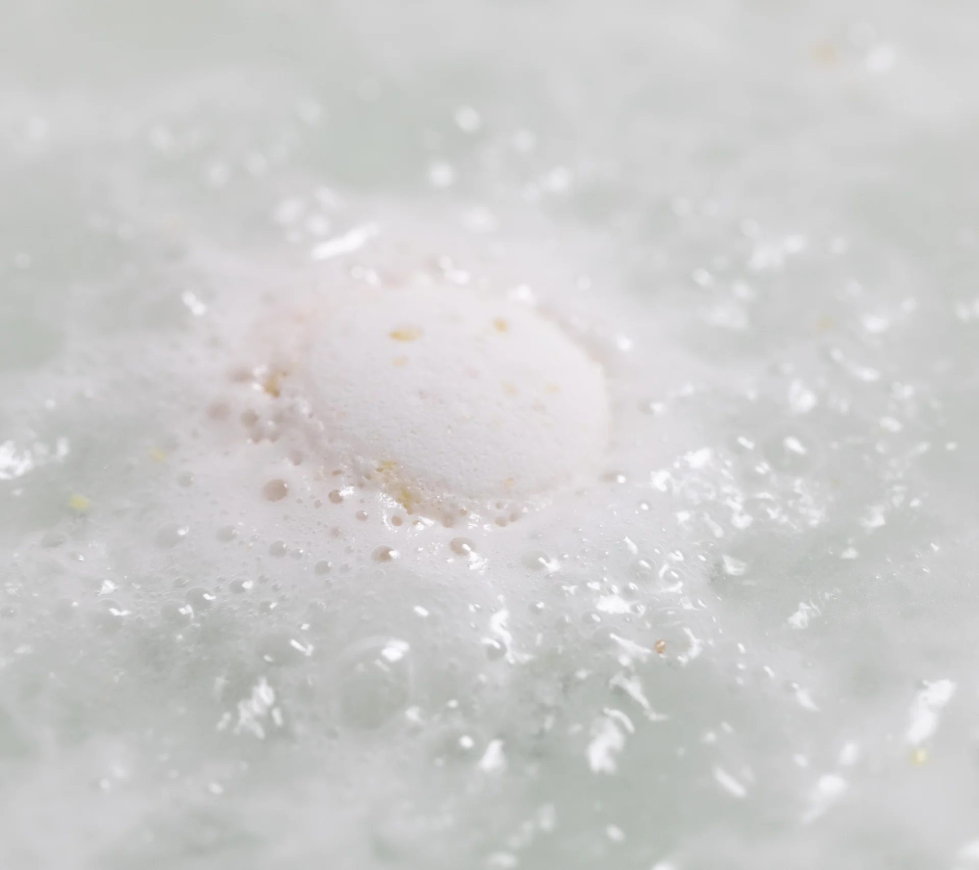 butterball_bath_bomb_hero_image_newsite_2021-3_c89b4e70