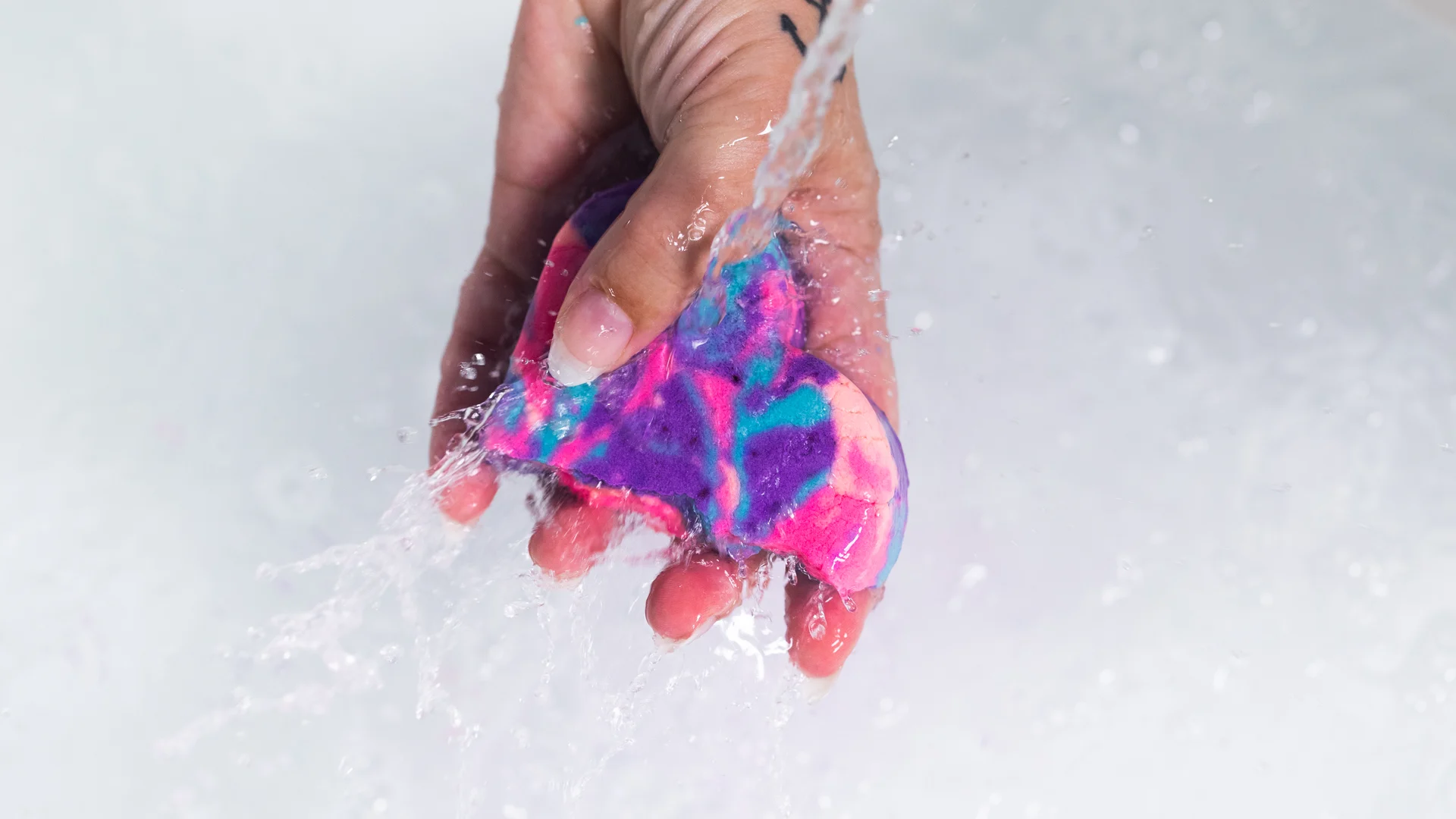 sleepy_bubble_bar_hero_2019_a9894342